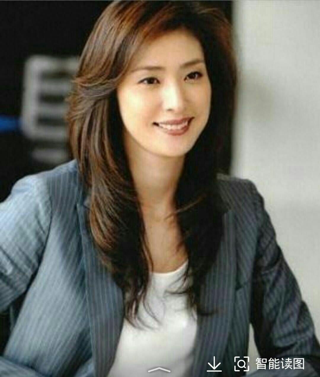 天海祐希：日本女性最想成为的人，女扮男装时，帅到不行