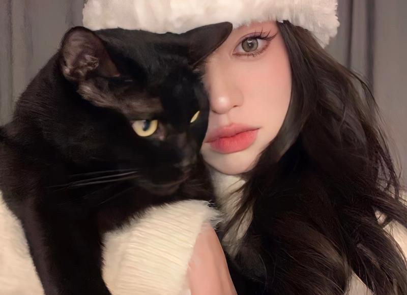 怎么才能和女生愉快的聊天？