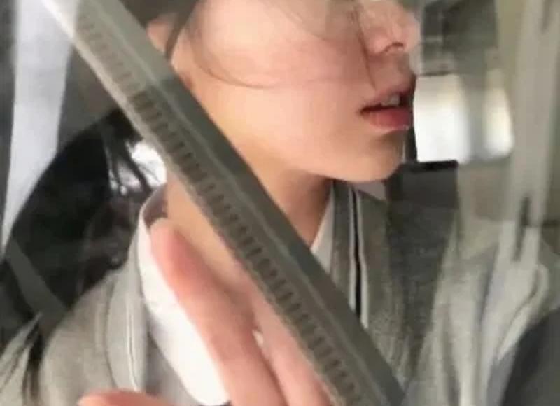 脱单的都这样回答！ 撩妹女生问你是谁