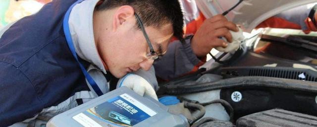 机油sp好还是sn好(机油sl和sn和sp区别)