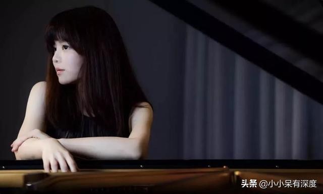 女钢琴演奏家陈萨（著名美女钢琴家陈萨）(44)