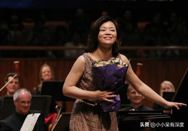 女钢琴演奏家陈萨（著名美女钢琴家陈萨）(41)