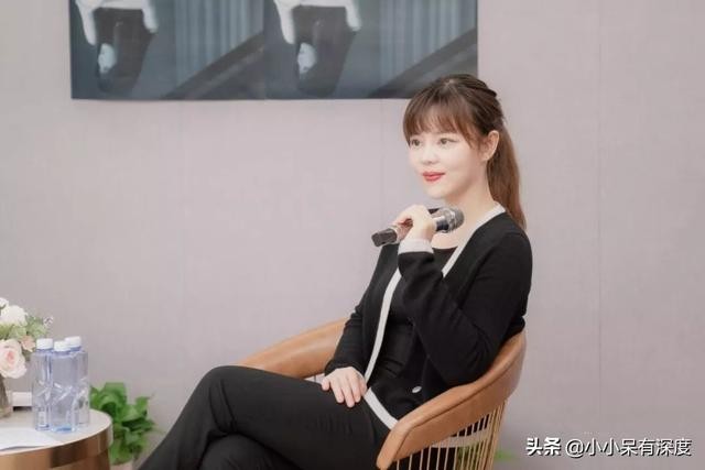 女钢琴演奏家陈萨（著名美女钢琴家陈萨）(24)