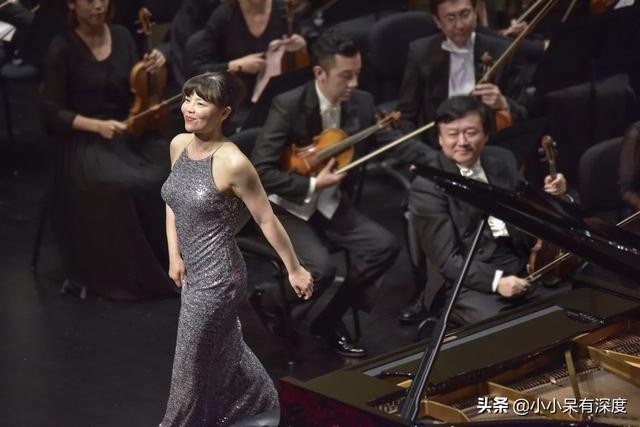 女钢琴演奏家陈萨（著名美女钢琴家陈萨）(25)