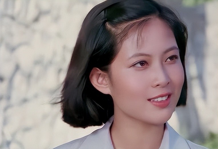 好男人孙淳个人资料，与傅丽莉携手38年膝下无子，花60万克隆爱犬陪伴左右