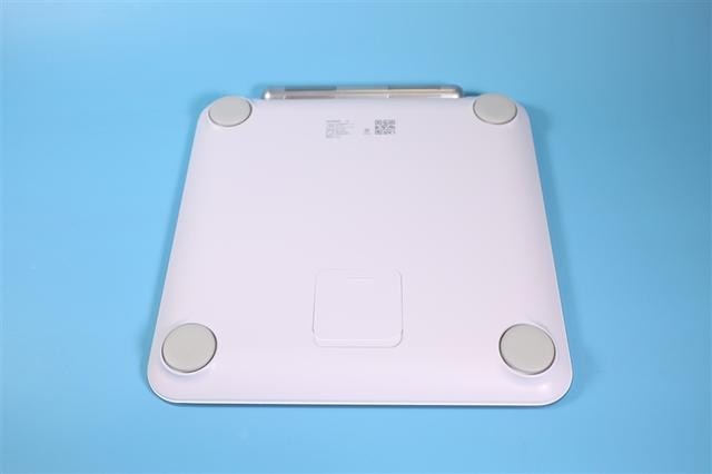 华为智能体脂秤蓝牙版怎么调斤（八电极华为体脂秤2Pro评测）(9)