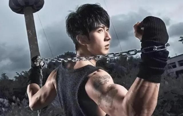 吴尊和老婆旧照（老婆是问姐夫要来的）(13)