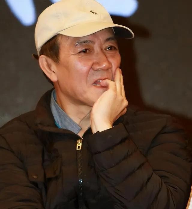 演员李幼斌：离婚后给前妻送车送房，拿下三婚的史兰芽