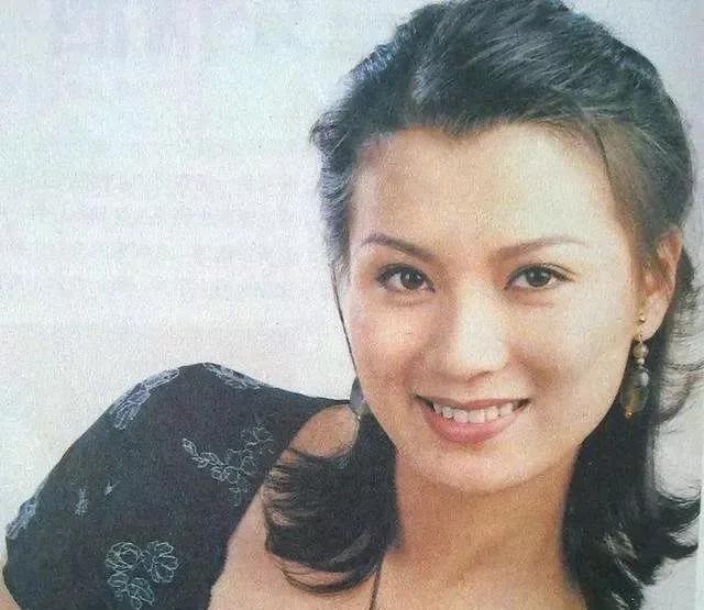 演员李幼斌：离婚后给前妻送车送房，拿下三婚的史兰芽