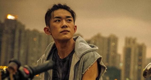 如何看待易烊千玺获金像奖（易烊千玺获金像奖最佳新演员）(13)