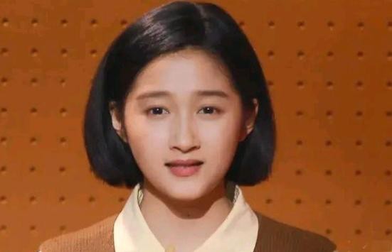 关晓彤什么时候考的编制（关晓彤等人陆续考编制）(1)