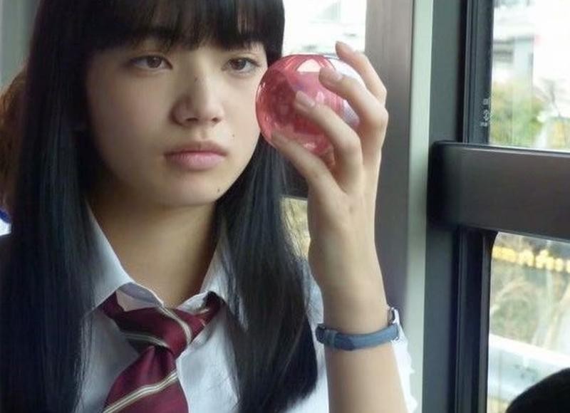 一个女人必须要独立坚强，但懂得示弱的女人最厉害