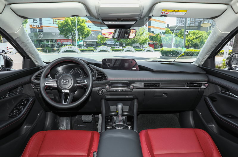 10到15万的车推荐(三款家用轿车推荐)