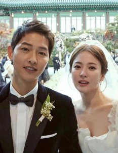 ​宋慧乔和宋仲基为何离婚？“生子计划产生了分歧”