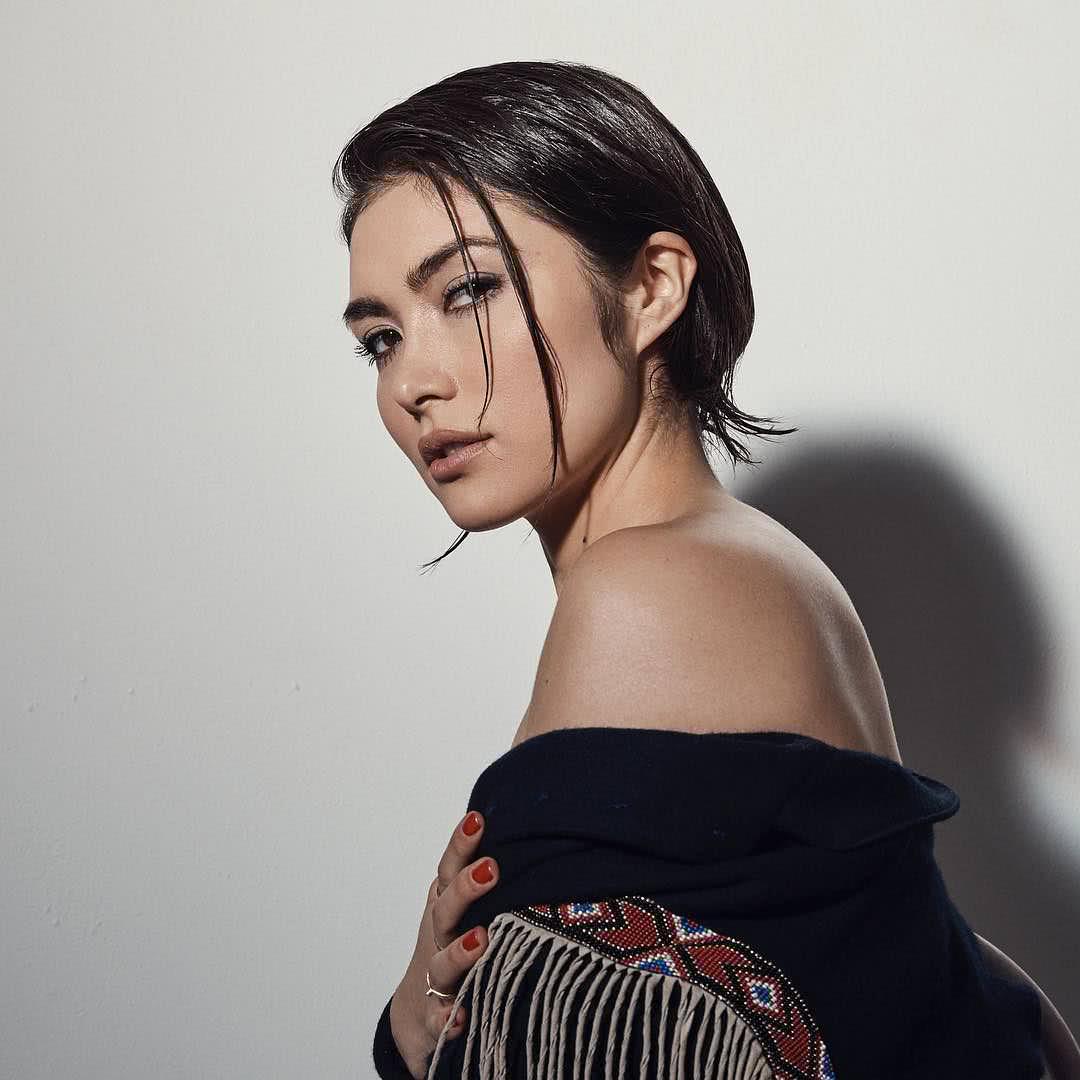 丹妮艾拉·皮内达个人资料写真作品