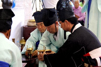 ​不吃粽子、不赛龙舟，韩国人怎样过端午？