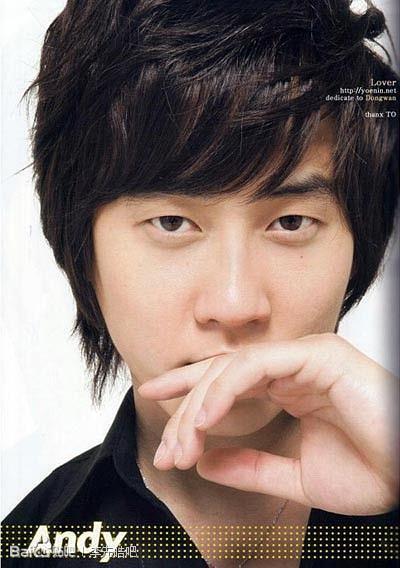 李先镐个人资料写真作品