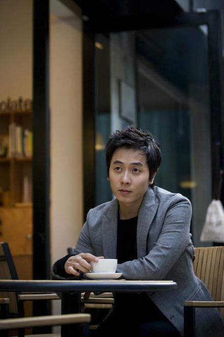 李先镐个人资料写真作品