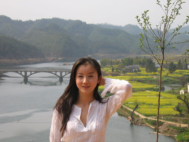 盘点娱乐圈早早退圈的女明星（十大退出娱乐圈女明星）