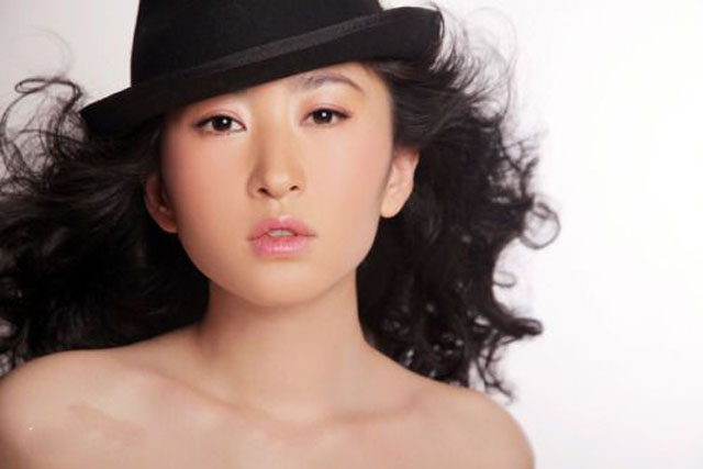 盘点娱乐圈早早退圈的女明星（十大退出娱乐圈女明星）