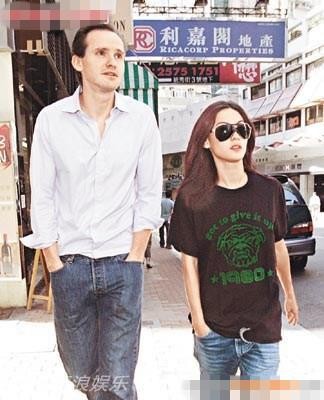 刘若英爱陈升整整10年（盘点娱乐圈师生恋的明星）