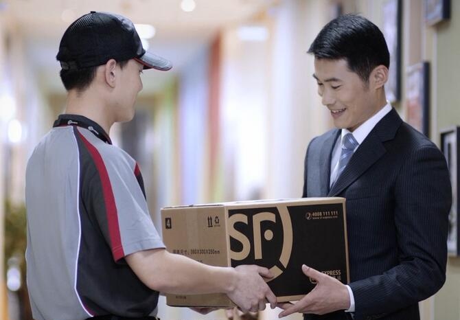 顺丰小哥被打王卫为员工出头结果，打顺丰快递事件后续