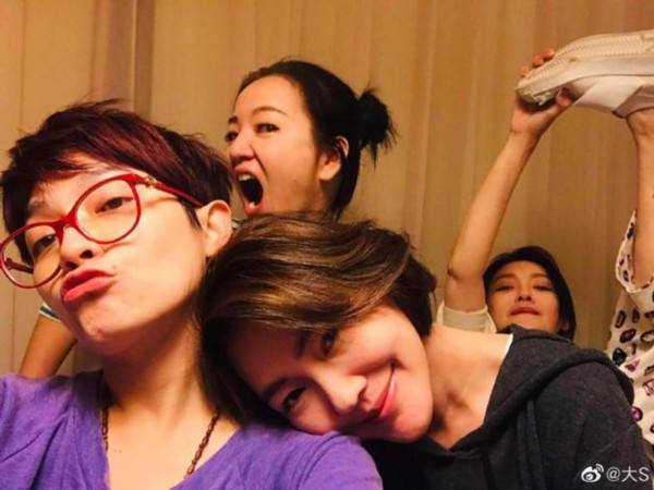 阿雅讲与大s冷战真相原因揭秘？大s小s阿雅吵架是因为什么原因？