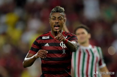 ​盘点罗纳尔多之后的巴西9号球衣继承者，四人曾在中超效力