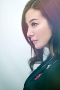 ​健身房偶遇赵薇 粉丝叫她胖薇 还各种嘲讽？