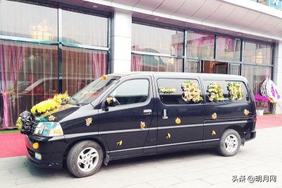 ​安葬仪式有什么流程呢？亲人离世找谁帮忙呢？-明月网