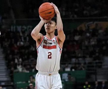 ​又出笑话！CBA全明星首周投票结果出炉：3人实至名归 2人难以服众