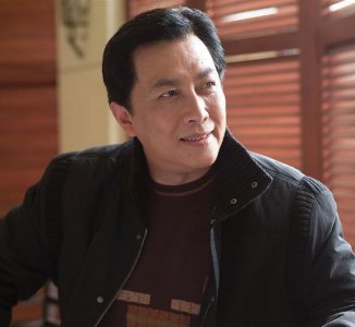 ​唐国强女儿唐莉：母亲悲惨离世后，她的“报复”让父亲有苦难言