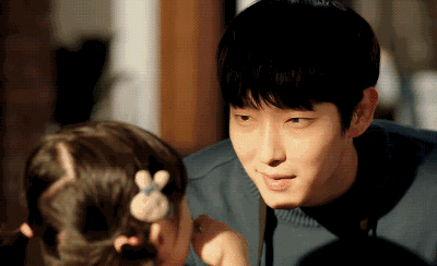 韩国整容最自然最成功的自然人（整容后遗症有多可怕）(4)