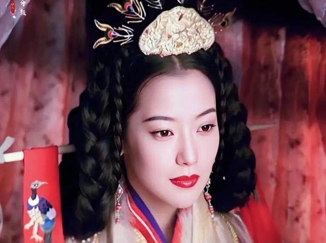 韩国整容最自然最成功的自然人（整容后遗症有多可怕）(11)