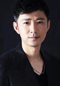 ​高鑫：从荧幕新人到实力男演员的蜕变