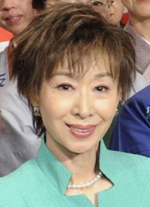 ​三田佳子个人资料写真作品