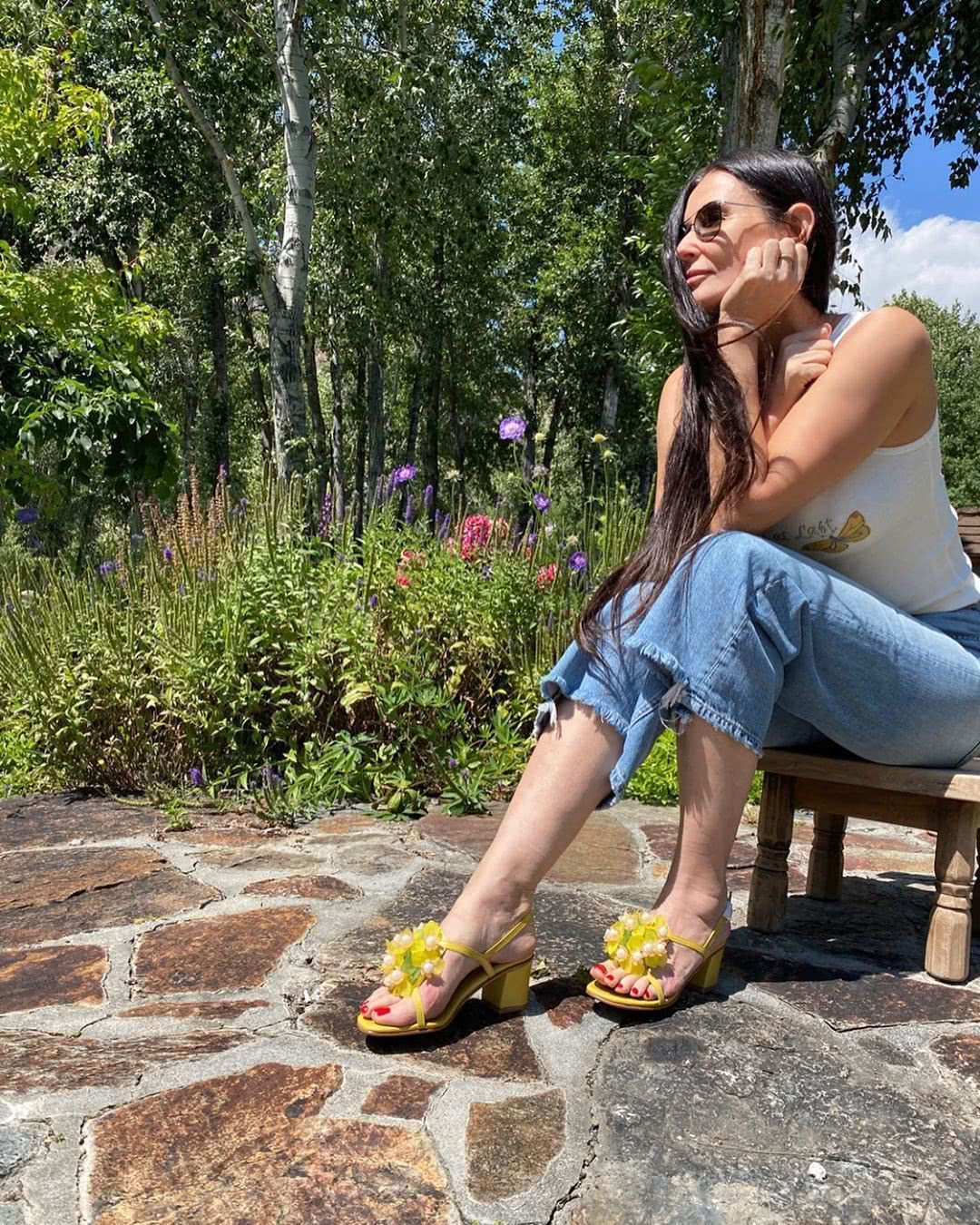 黛米·摩尔个人资料写真作品