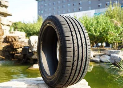 ​玲珑轮胎和佳通轮胎哪个好？哪款轮胎能专治选择困难症？