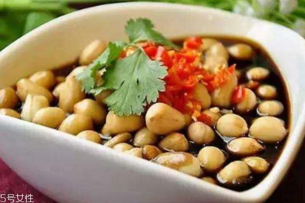 花生米泡醋一天吃多少 哪些人要少吃