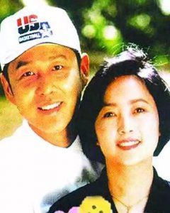 ​陈道明的妻子不简单