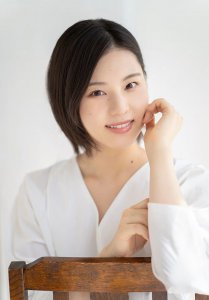 ​相乐伊织个人资料写真作品