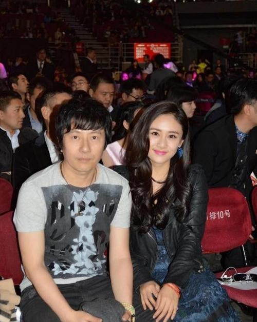郑钧老婆，王菲谢霆锋现状(郑钧和王菲的关系)