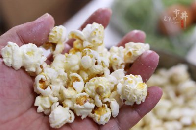 ​在家做爆米花，用什么玉米，什么油是关键，教你一招，想吃随时爆