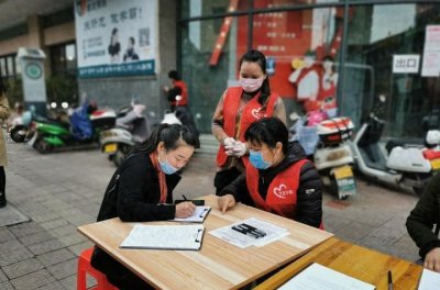 ​无偿献血成为“阴谋论”，献血无偿，输血有偿，献血的人越来越少