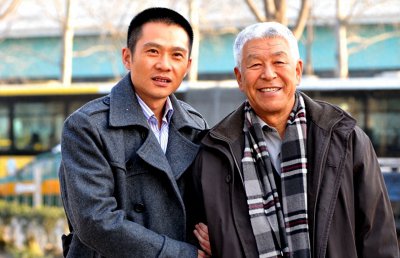 ​老戏骨张洪杰：家中的顶梁柱，妻子瘫痪儿女啃老，79岁仍不敢休息