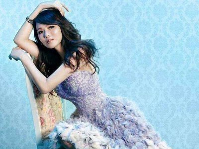 ​伊能静个人资料秦昊个人资料背景