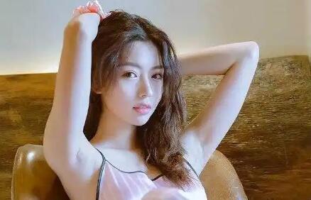 话少的人怎么找女朋友