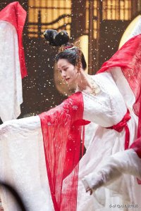 ​拒绝剧荒：忒好看的11部古装剧，悬疑、武侠、玄幻一应俱全