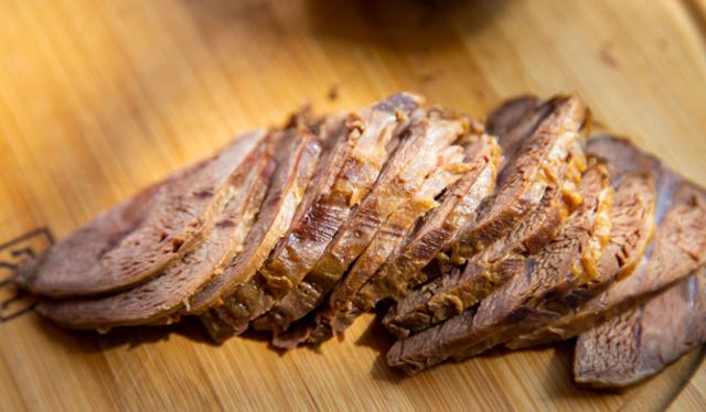 酱牛肉的制作方法最正宗的做法（懒人版酱牛肉的做法）(10)