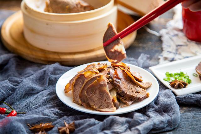 酱牛肉的制作方法最正宗的做法（懒人版酱牛肉的做法）(2)